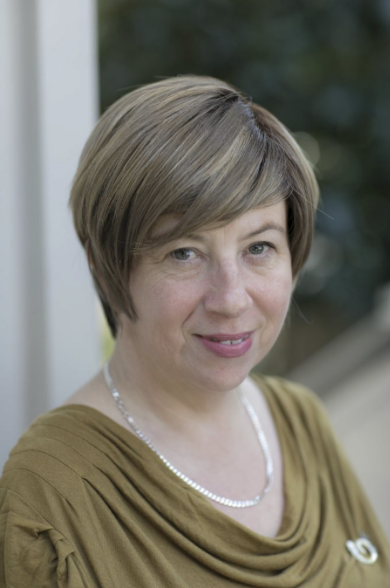 Dr Tess Newton Cain